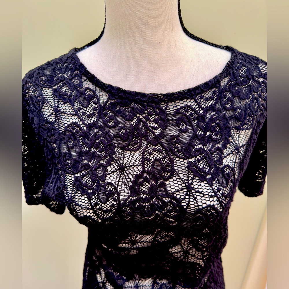 Vintage Lace short sleeve top, black, Medium